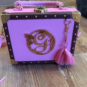 Box lunch WICKED GLINDA NWOT Chic Pink and Brown Box Bag with Gold Accents